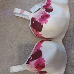 Cacique 44DD LIGHTLY LINED BALCONETTE